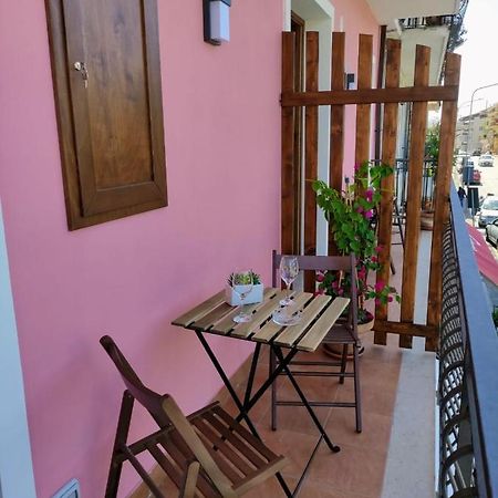 I dù Meli Apartments Taormina Esterno foto