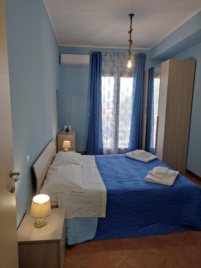 I dù Meli Apartments Taormina Esterno foto